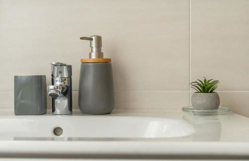 Piso en el puerto con vistas al Mar+Wifi+ SmartTv - Foto 7