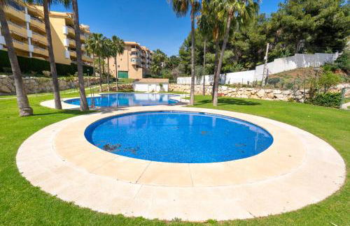 2 bedrooms with pool, terrace and balcony - Photo 26