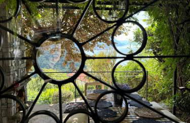 Artsy Italian lake retreat with stunning views! - Foto 4