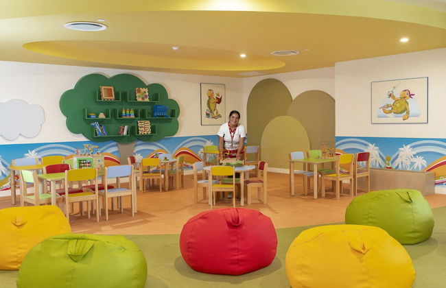 Hotel Riu Caribe - All Inclusive - Photo 54