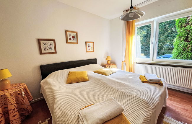 2 bedroom Apartment in Traben-Trarbach with garden - Photo 2