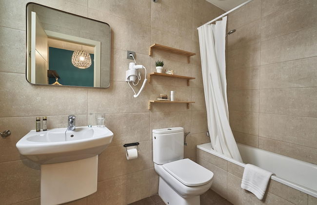 Barcelona Sants Station Apartments - Photo 22