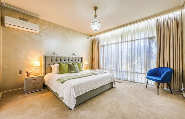 StayAU Spacious 6BR McKinnon Pool Home - Foto 15