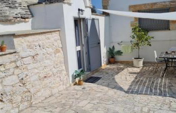 Trullo Serenità Retreat with relaxing pool area - Foto 23