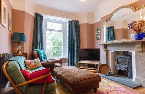 CLIFTON BANK - Characterful & Cosy Home in Buxton, Peak District - Photo 27