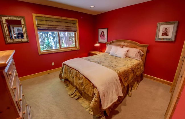 Country Club Homes - Photo 21