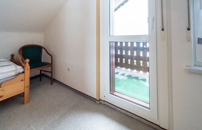 Cozy Holiday Home With Terrace and Garden - Foto 6