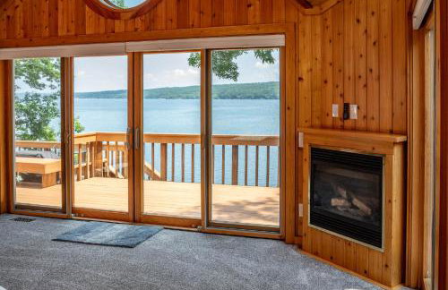 Lake house w/ indr pool and jacuzzi - Foto 25