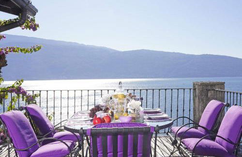 Villa Rachele: stunning luxury villa in centre Gargnano with private pool and breathtaking views - Foto 36