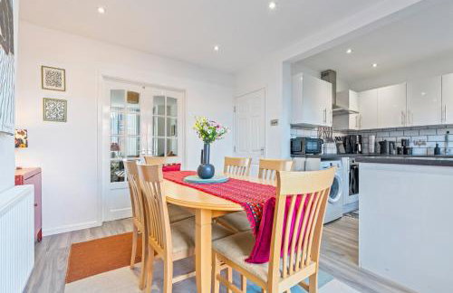 #82 Stylish Shirley Home - Sleeps 8 - NEC Solihull BHX - " Perfect for Contractors and Families - Free Parking" - Foto 30