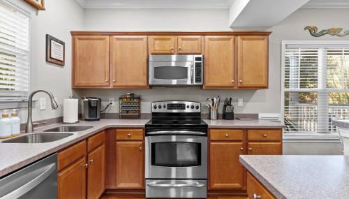 Luxury Condo 3bdr 2bth 4 bed with Beach Pool Golf Boat Ramp Pickle Ball - Foto 3