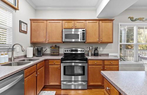 Luxury Condo 3bdr 2bth 4 bed with Beach Pool Golf Boat Ramp Pickle Ball - Foto 3