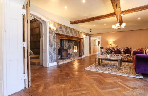 Solton Manor - Photo 3