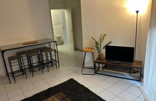 Appartement deux chambres jardin parking - Photo 4