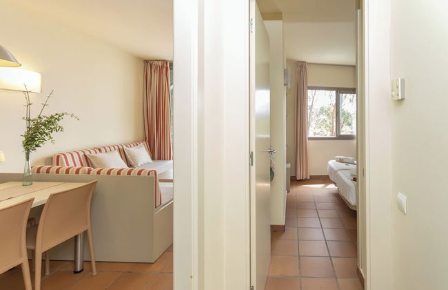 Aparthotel Ciutat de Palol - Foto 19