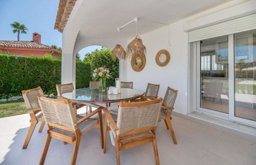 VACATION MARBELLA I Villa Sirio, Golf-Front Villa, Private Heated Pool, Privacy, 10 min from Puerto Banus - Foto 53