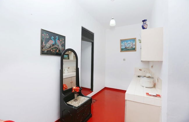 The One Apartment - Photo 15