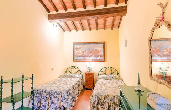 Scenic Stay in Restored Retreat - Foto 6