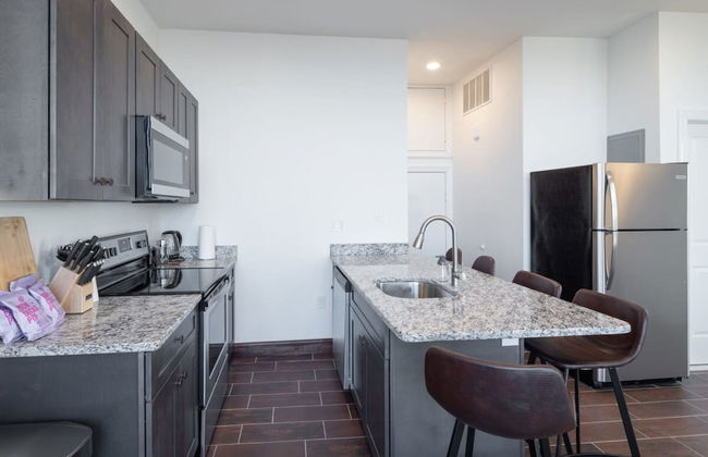 Sosuite 2BR Penthouse w Balcony W D Gym - Foto 56