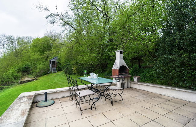 Perfect Spot on Edge of Large Woods with Hot Tub - Photo 6