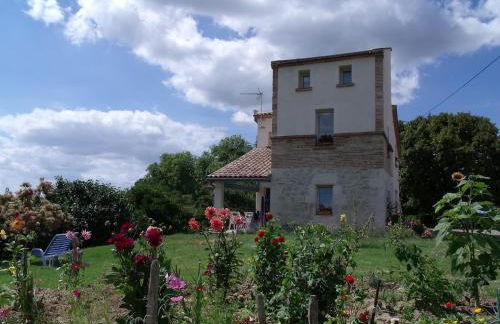 Gite le pigeonnier du figue-haut avec piscine privée à durfort lacapelette - Foto 1