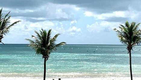 Lindo Flat a 200 metros do mar! - Foto 3