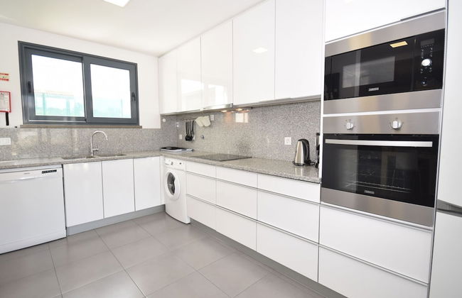 Family Villa With Terrace and Pool - Foto 7