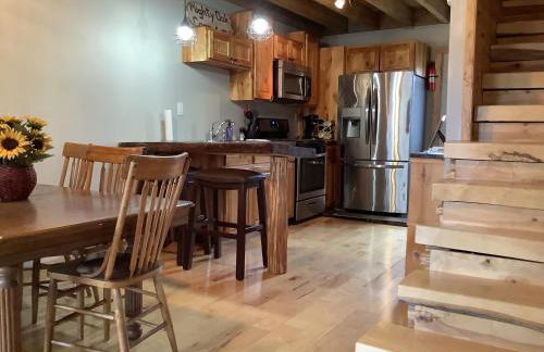 Mighty Oak near Sayre Towanda - Photo 3