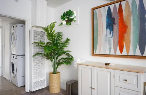 Big gated yard, Work play room, King bed - Foto 6