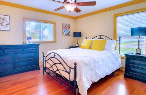 On The Water! Sleeps 12! 2 King Masters, Golf, Fishing, Bbq, Pool, Spa, Pvt Yard - Foto 36