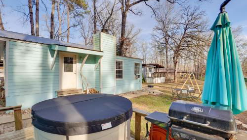 Hot Tub and Boat Ramp! Home on Toledo Bend Reservoir - Photo 3