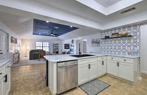 3 Mi to Dtwn! Riverfront Seguin Home w/ Sunroom - Foto 12