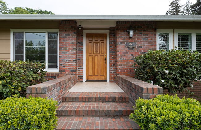 Wildflower by Avantstay Gorgeous Wine Country Home w/ Pool, Bocce Ball Court & Huge Yard! - Foto 17