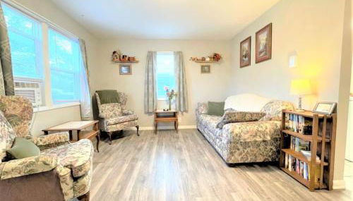 Pontiac - Secluded Backyard, Pet Friendly - Foto 2