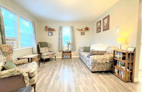 Pontiac - Secluded Backyard, Pet Friendly - Foto 2