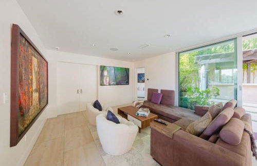 Beverly Hills Ultra Luxury Villa with Pool and Theatre - Foto 42