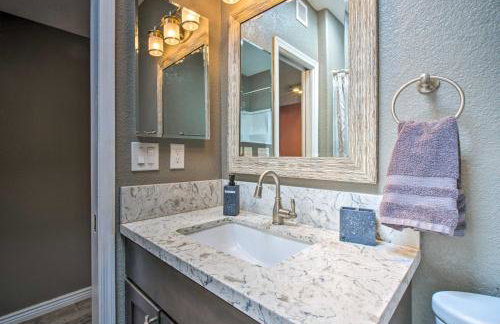 Modern El Paso Home with Backyard and Fire Pit! - Foto 19