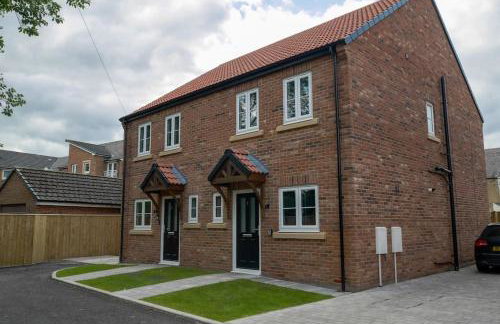 Free Parking, Families, Short Stays - Durham - Photo 2