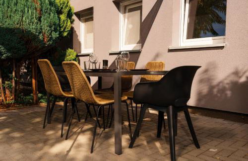 Grüne Idylle nahe Hauptbahnhof & Hufeisensee mit Parkplatz & Terrasse - Foto 5