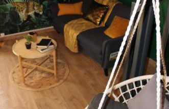 MAISON "Jungle House" 90 m2 BILLARD, RÉTROPROJECTEUR, BAR À JEUX , VINYLE, WIFI FIBRE, idéal PRO & FAMILLE à Montbrison - Foto 16