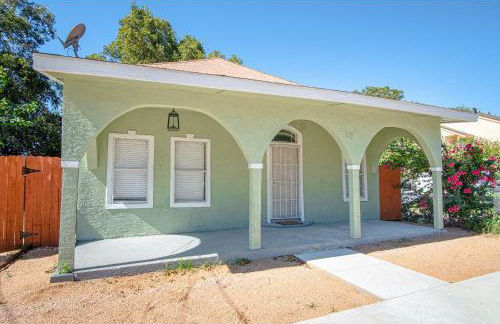 3 Br/1 BA Remodeled Home Near Downtown - Foto 6