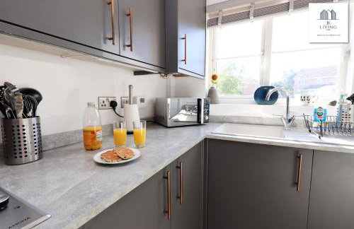 Spacious 3 Bed Home In The Heart Of Bridgend - By EKLIVING LUXE Short Lets & Serviced Accommodation - Foto 41