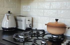 Charming Bright 2-Bed Heritage Flat, Battersea Park, London - Foto 15