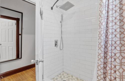 9 Bedroom, 14 Beds House Great for Big Groups Near Boardwalk, Tropicana - Foto 18