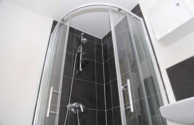 Budget 4-bedrooms In Thamesmead - Foto 24