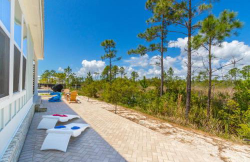 Sandy Cheeks Pet Friendly - Photo 76