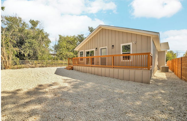 Spacious & Homey 4br/3ba W/amenities Near Downtown - Foto 37