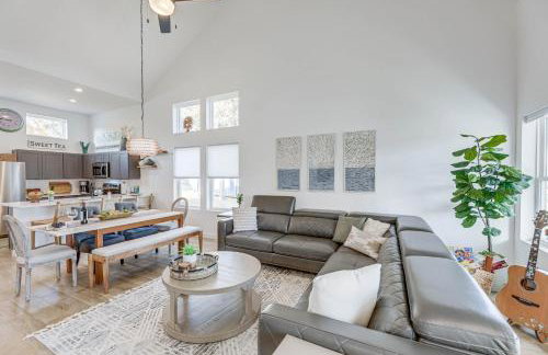 Pet-Friendly Lake LBJ Retreat with Deck and Hot Tub! - Foto 6