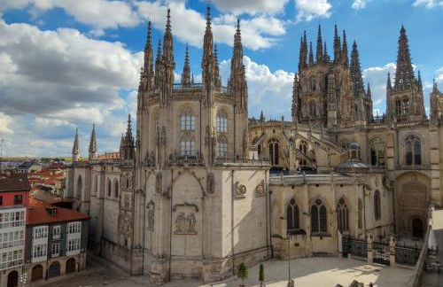 Una MIRADA A LA CATEDRAL-Apartamentos Burgos Catedral - Foto 59