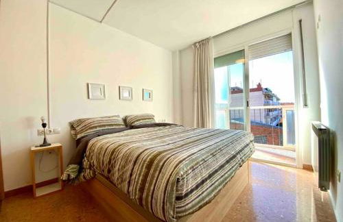 Big Family Terrassa Parking and noise free - Photo 25